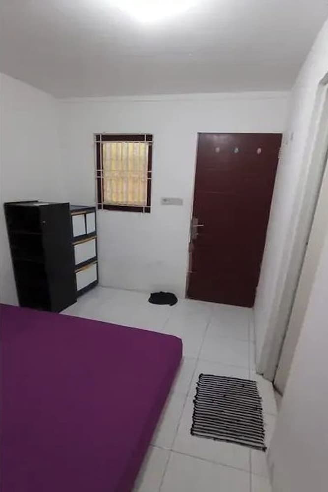 Kost 48 Surabaya 8/46