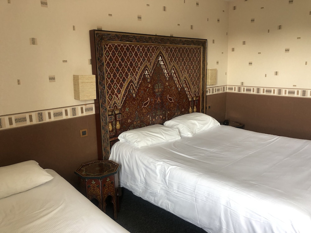 Hotel the Originals Le Treport Sud La Cour Carree 33/61
