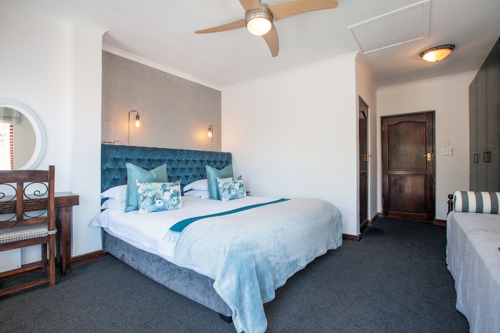 Maartens Guesthouse 9/37