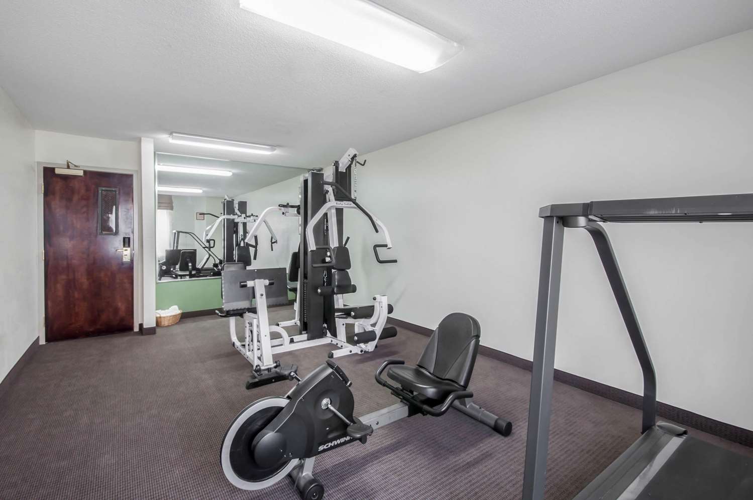 Sleep Inn Cinnaminson - Philadelphia East 20/35