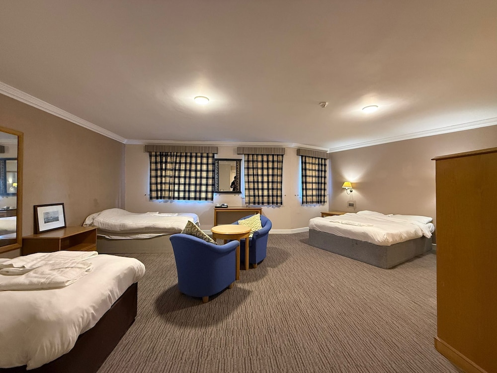 OYO Blaby Westfield Hotel 41/64