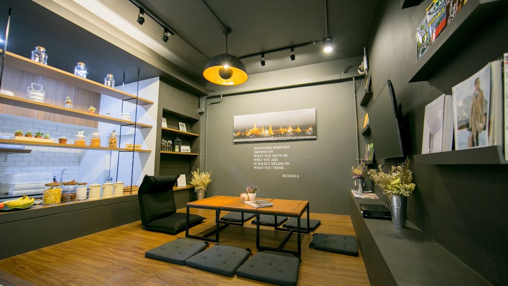 Lamurr Sukhumvit 41 47/51