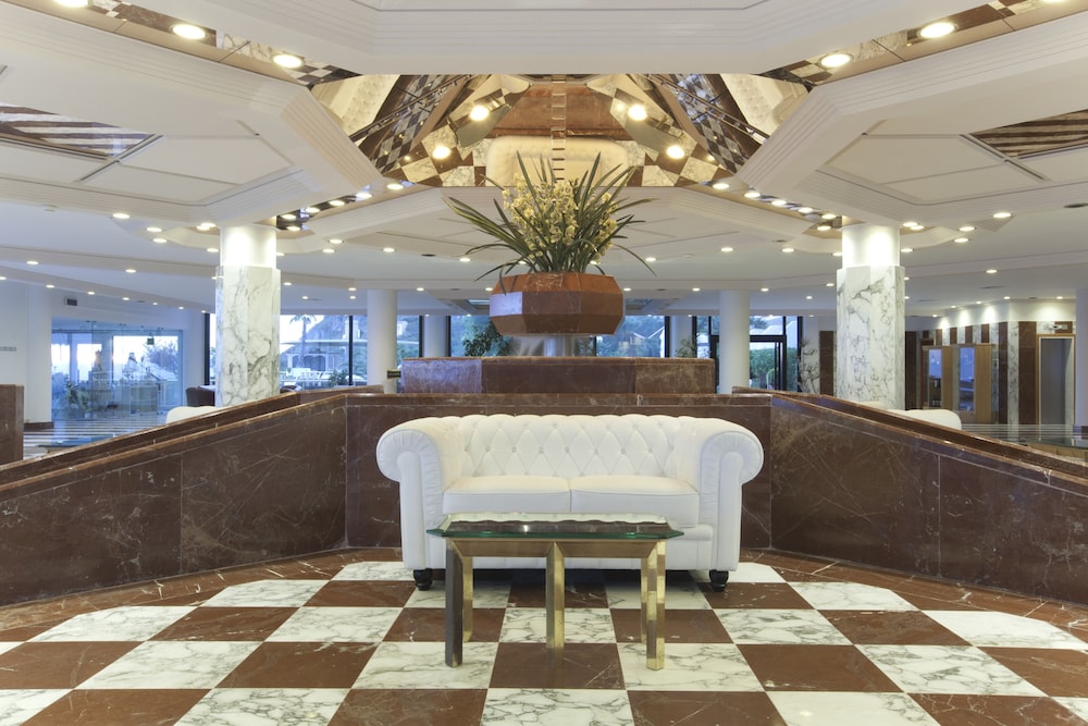 lobby