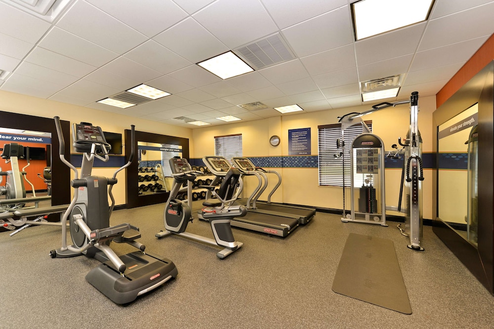 Hampton Inn Suites Harvey New Orleans West Bank 23/57