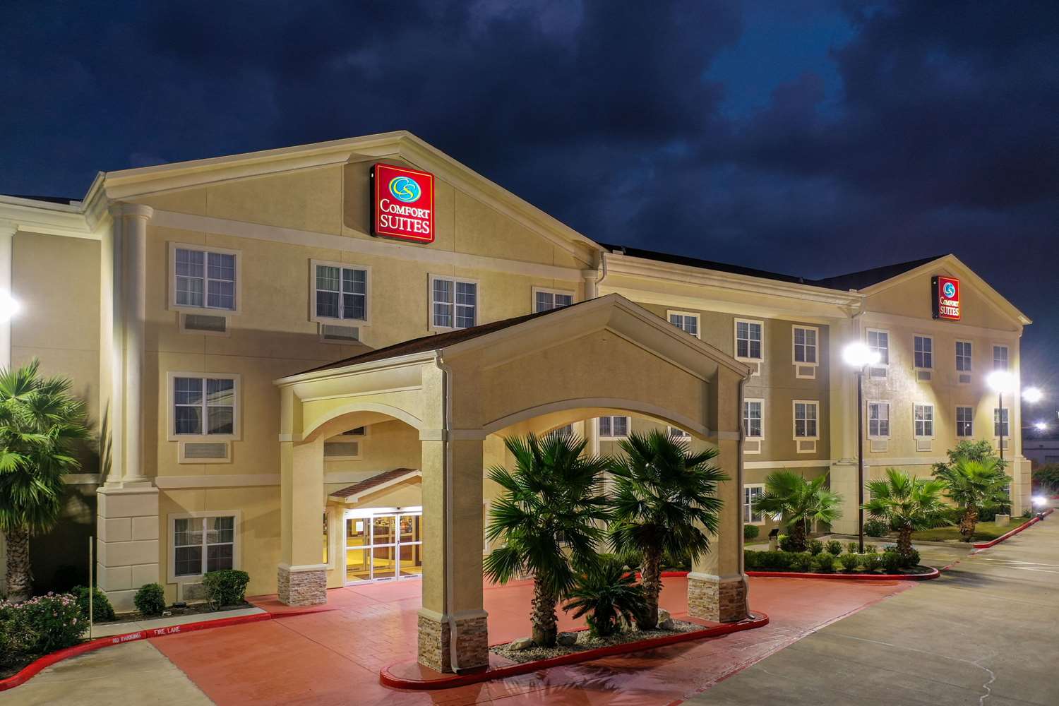 Comfort Suites Tomball Medical Center, TX 10/57