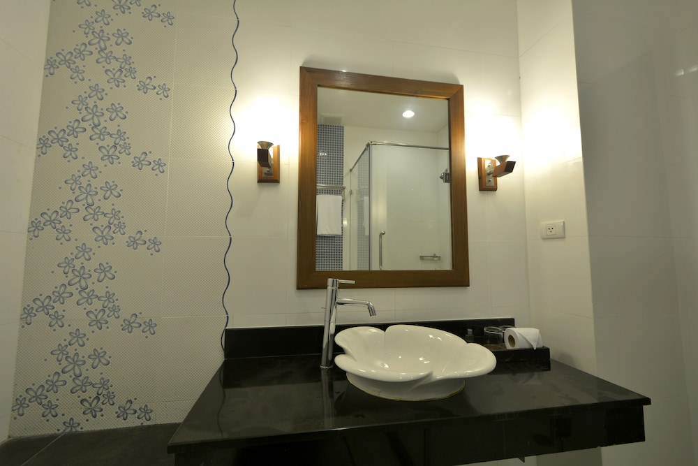 Patong Palace Hotel 45/50