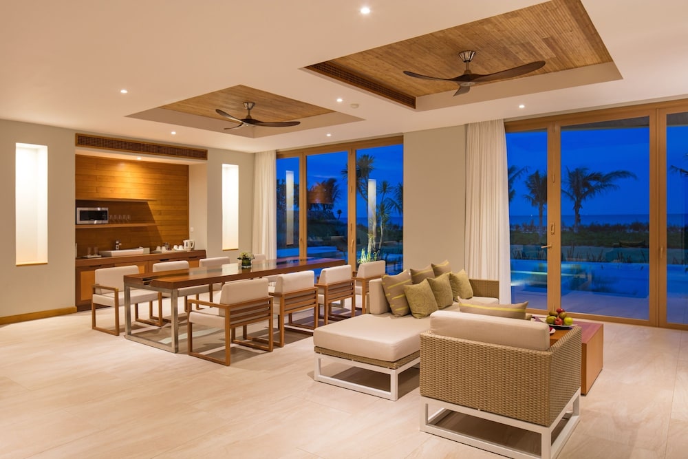 FLC Luxury Resort Quy Nhon 52/83
