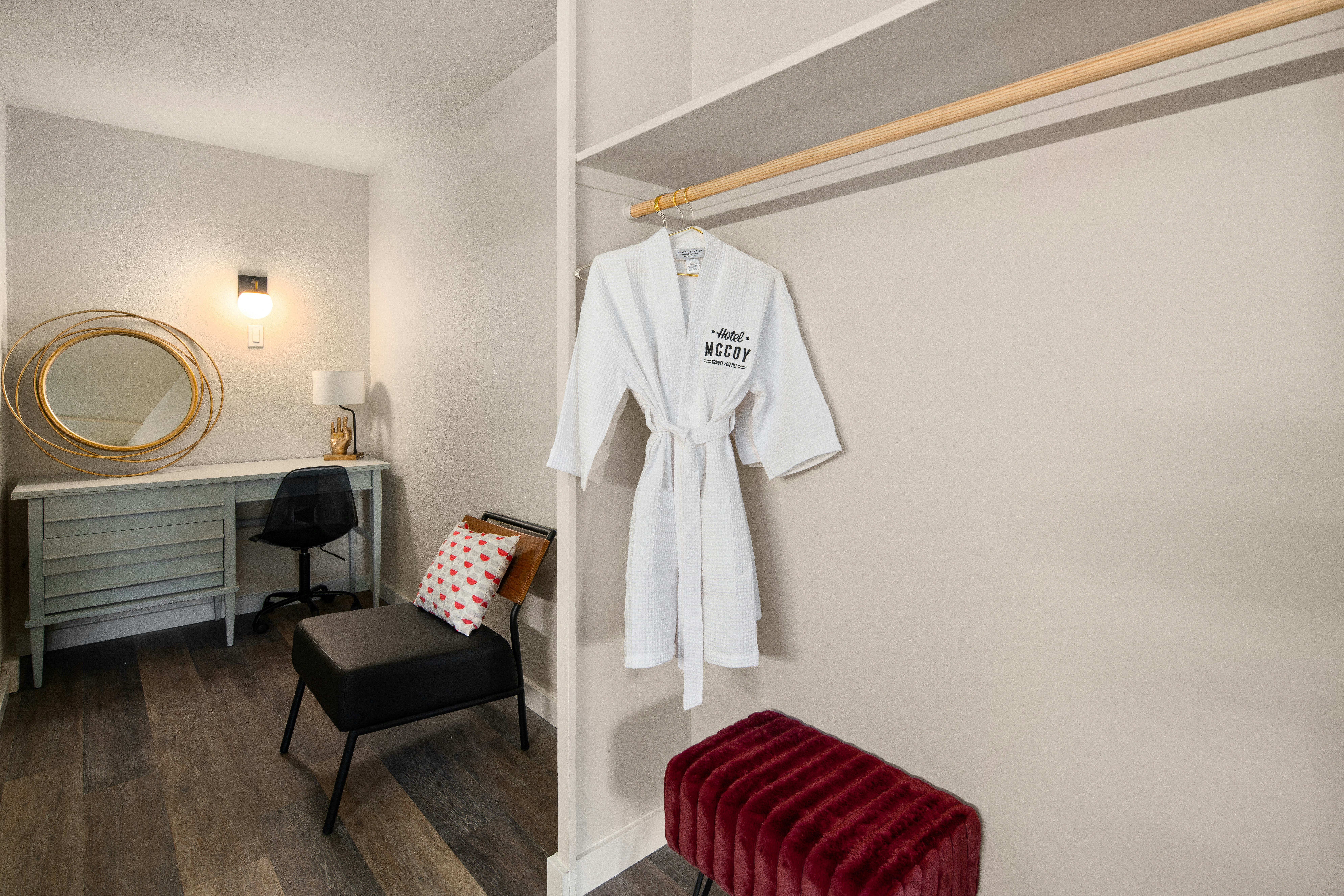 Manor Lodge Motel 2/68