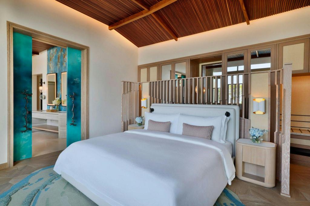 1 Bedroom, Sunset, Villa, King Bed, Beach Front, Private Pool