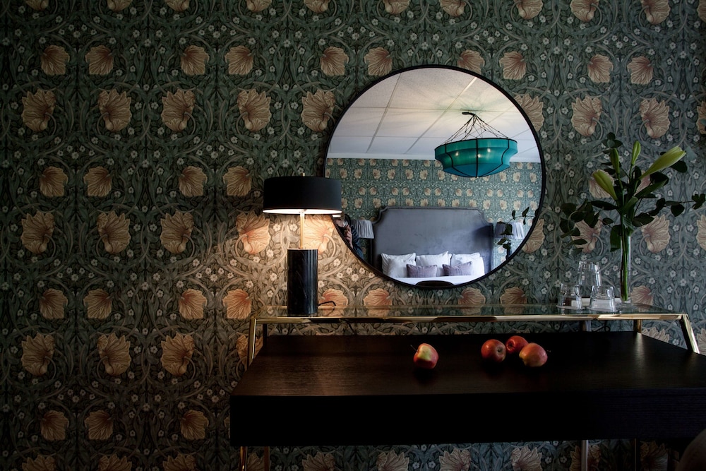 Centric Hotel 1/66