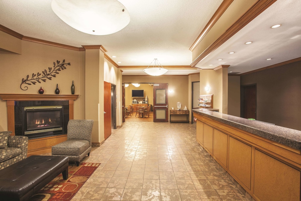 La Quinta Inn & Suites by Wyndham Portland Airport 9/43