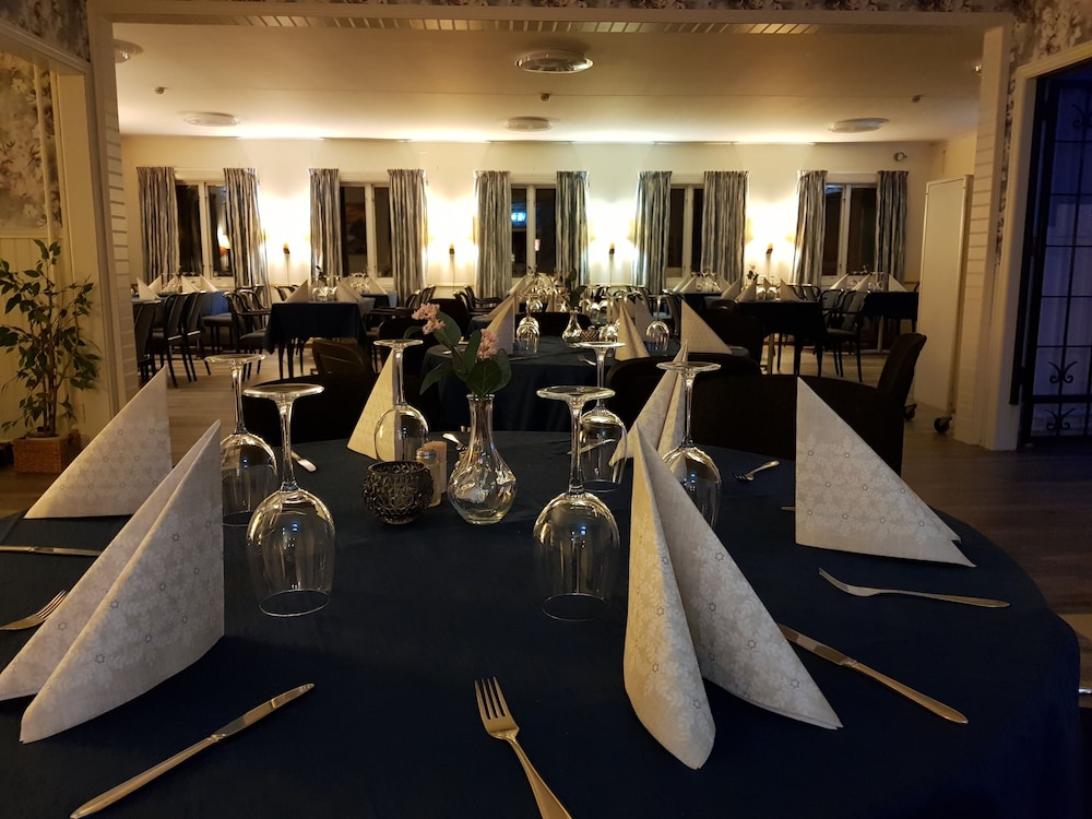 Bjornforsens Turist and Konferens Hotell 29/50