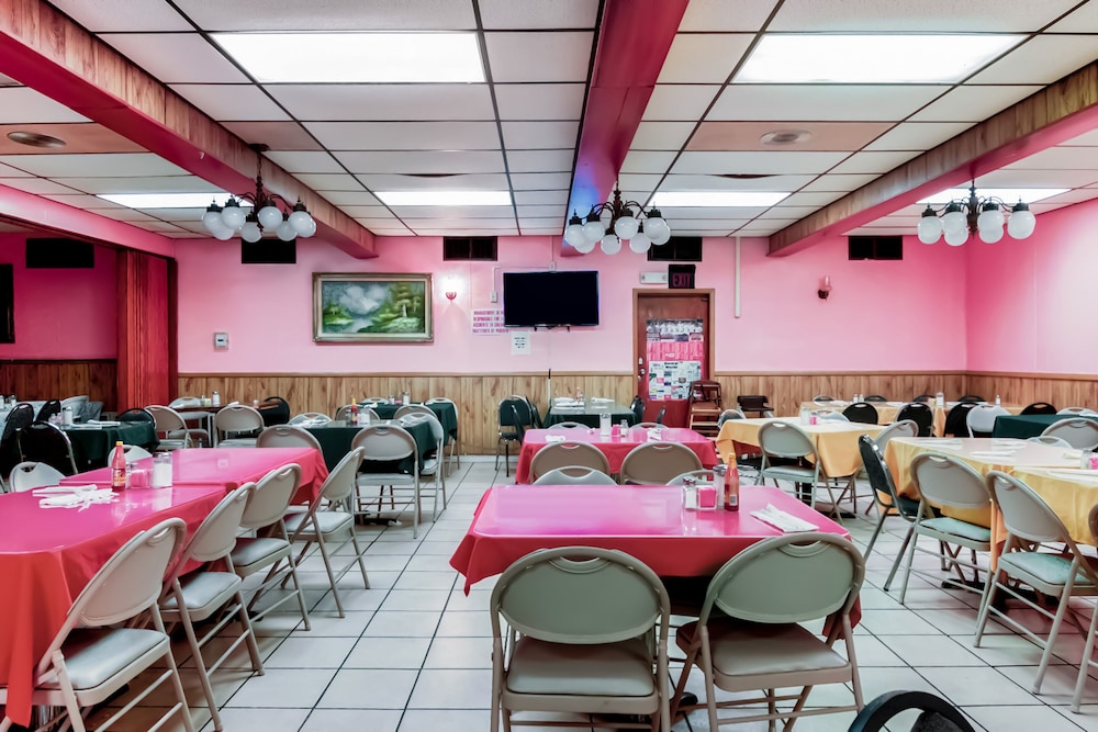 OYO Hotel Alice TX Hwy 281 West 24/30