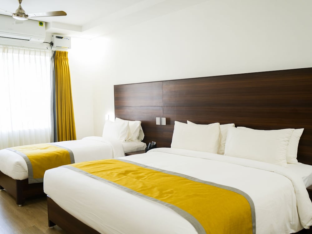 GRAND REGENT HOTEL 9/23