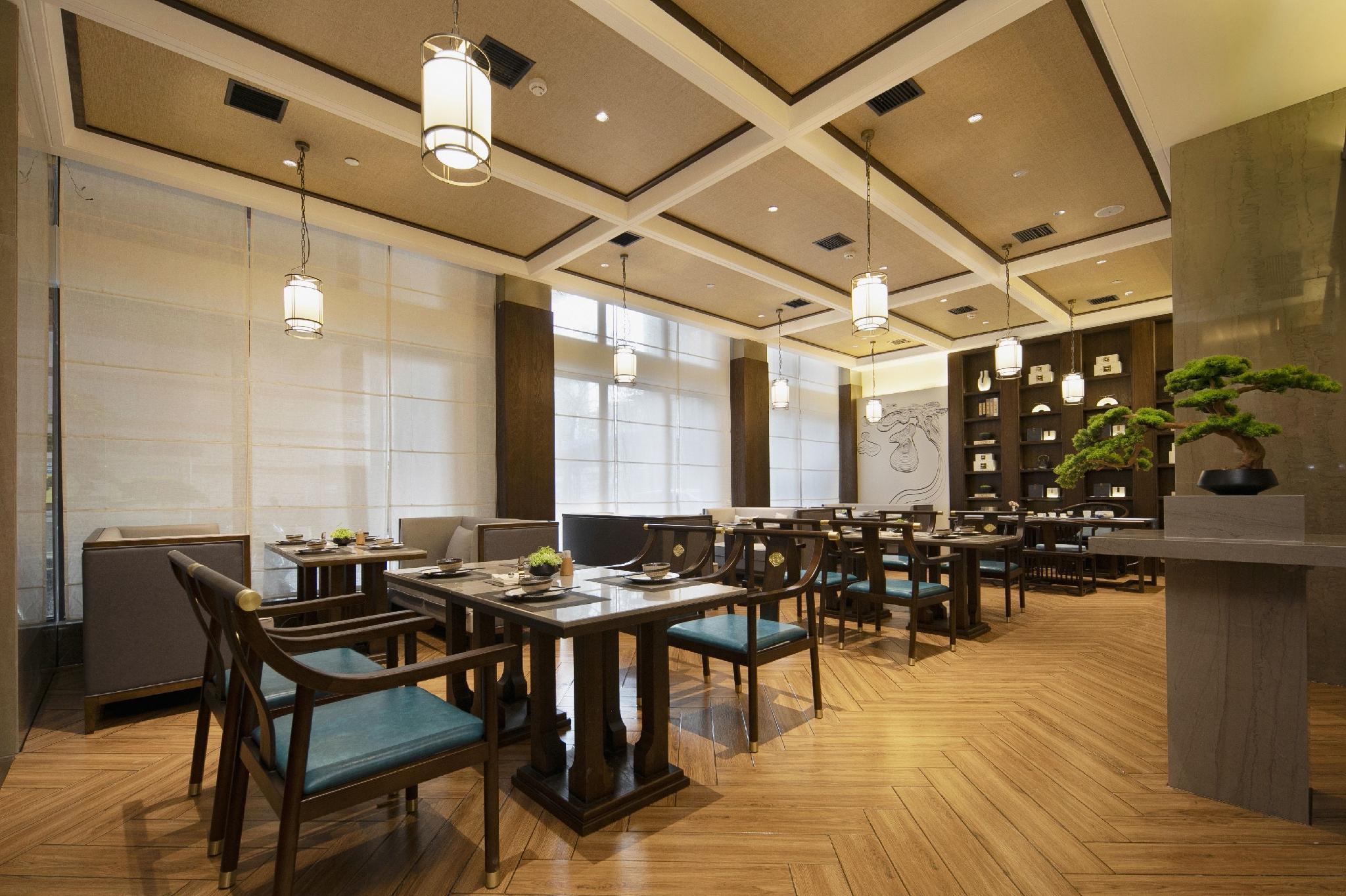 TILL BRIGHT Hotel (Changsha IFS International Finance Center Wu Yi Square) 21/23