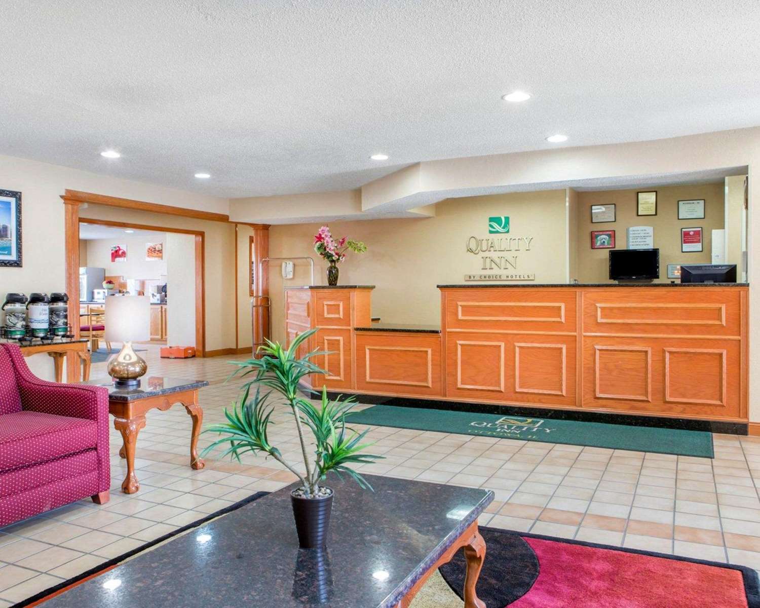 Quality Inn Ottawa near Starved Rock State Park 4/12