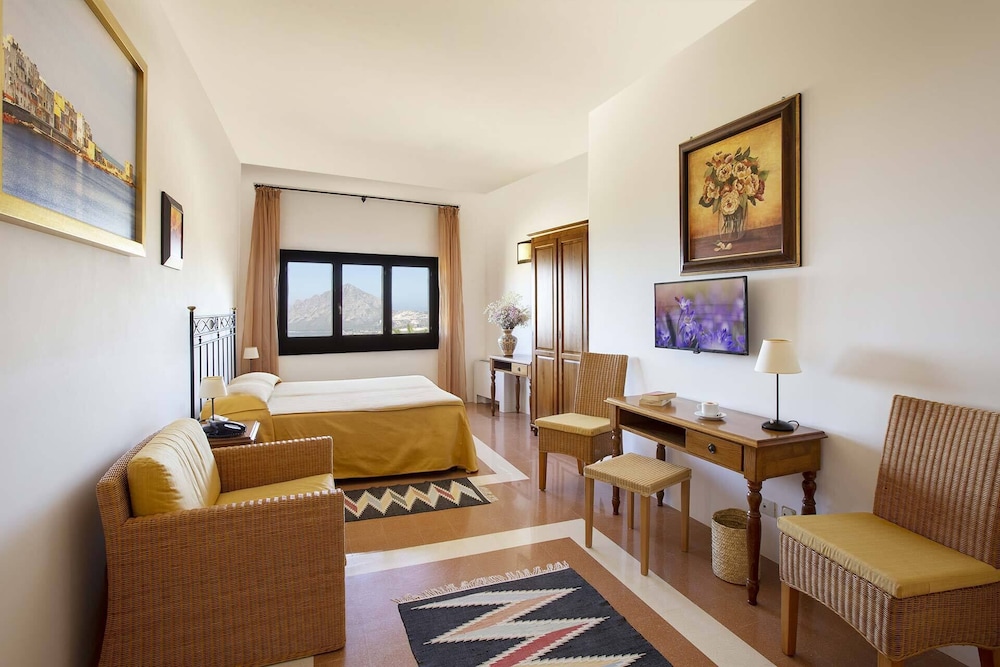Hotel Baglio Santacroce 38/61