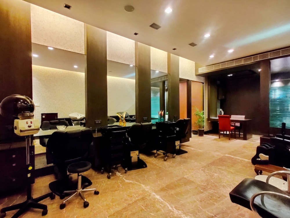 Fariyas Resort Lonavla 63/77