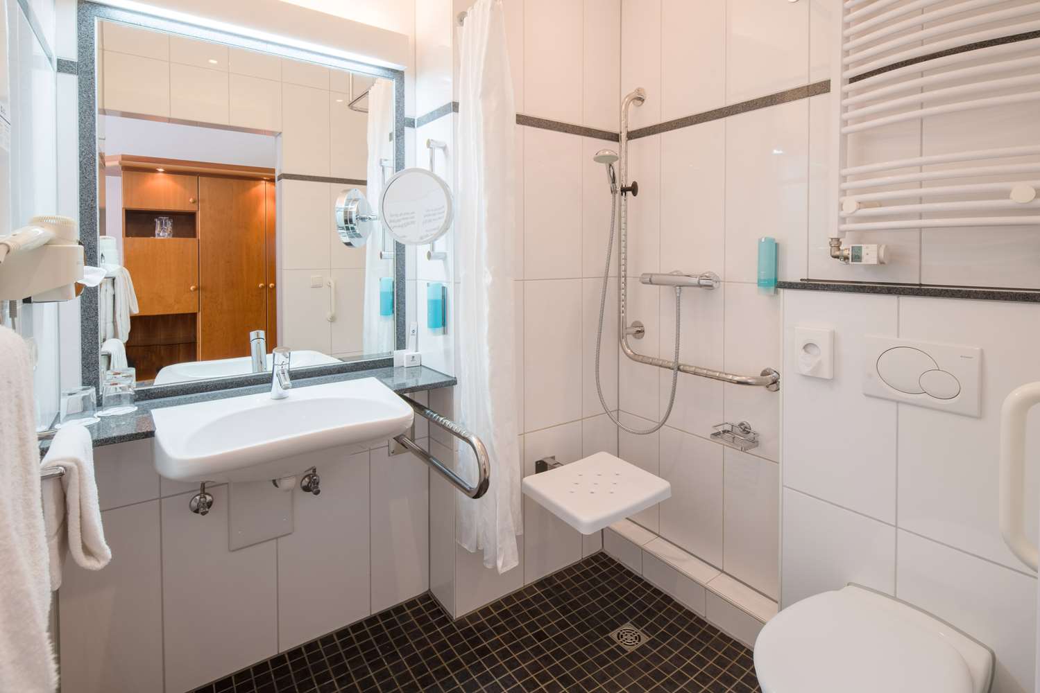 Achat Hotel Lohr am Main 35/35