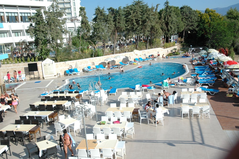 Arora Hotel 41/50