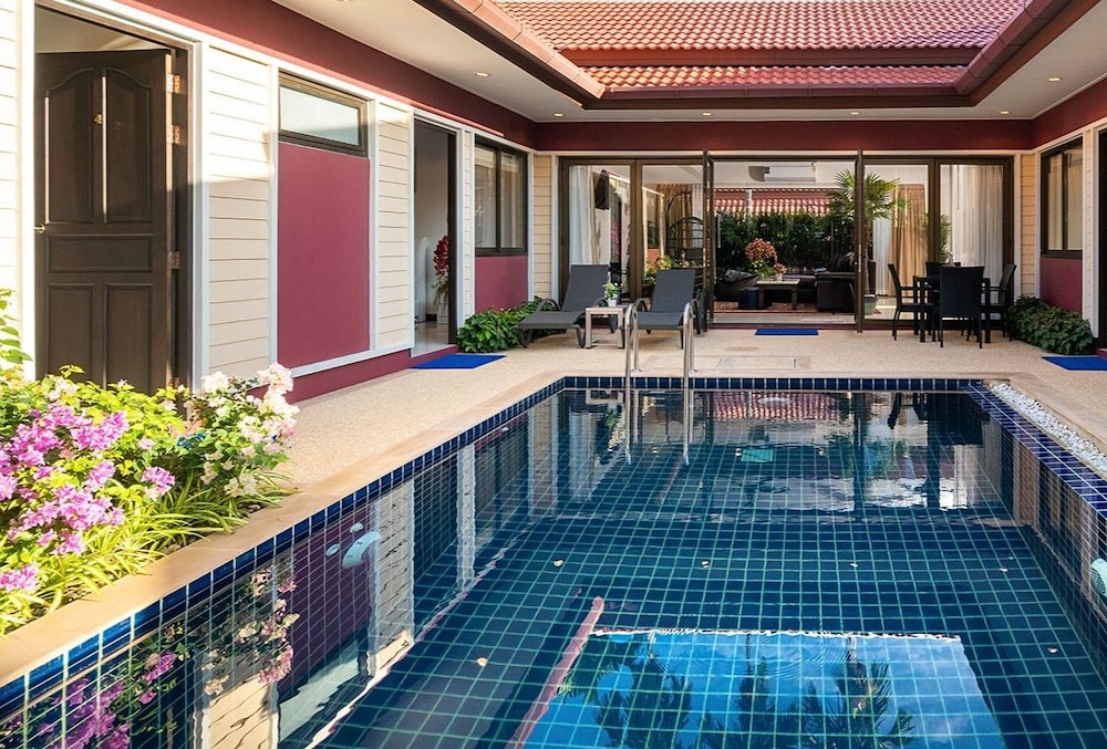 Boutique Resort Private Pool Villa 8/75