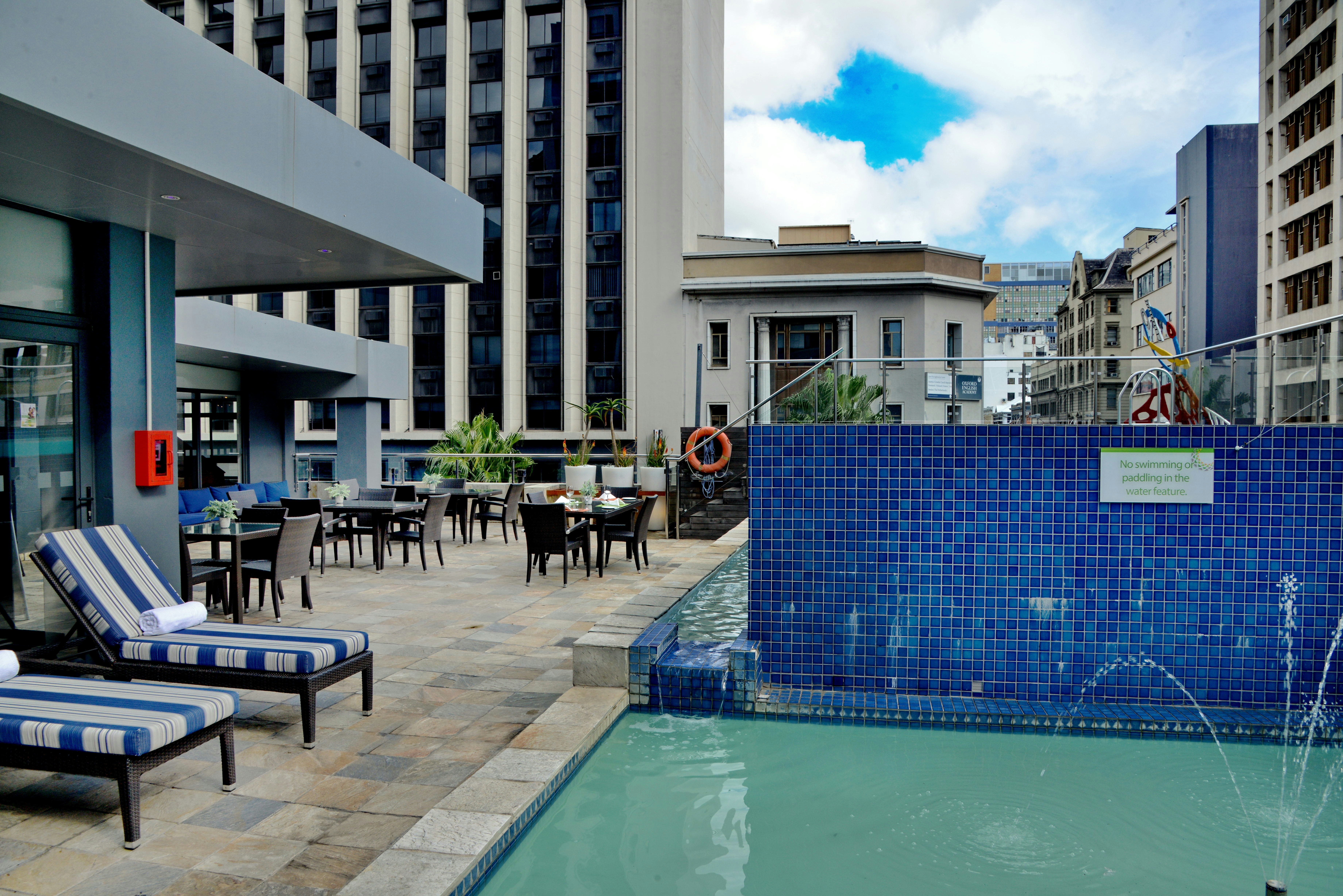 Cresta Grande Cape Town 18/19