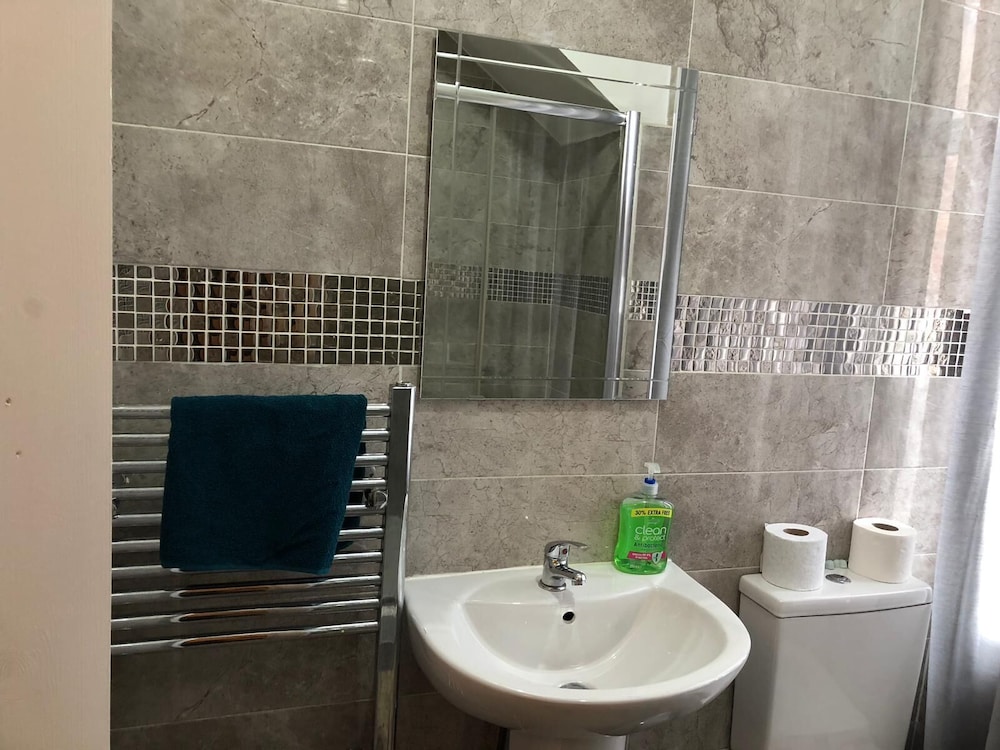 OYO Regency Guest House Manchester North 39/43