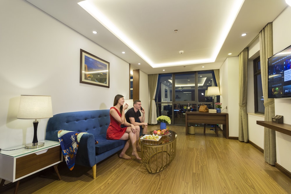 Pavilion Hotel Da Nang 60/77