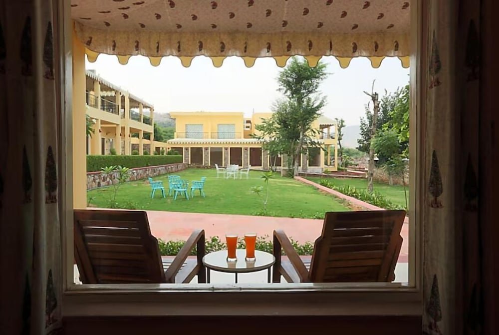 Ratan Villas Sariska 45/50
