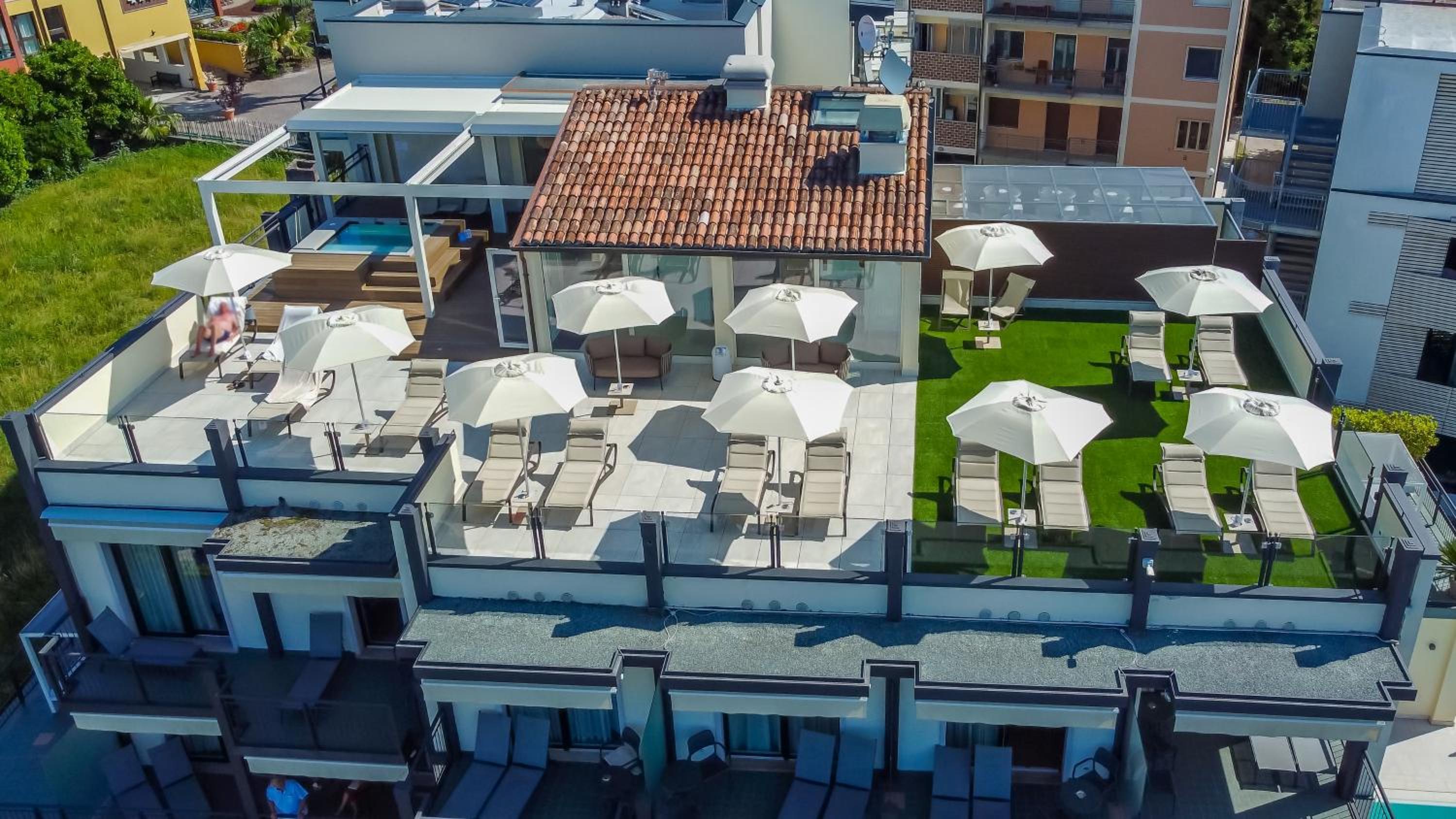 HOTEL VILLA LETIZIA 6/50