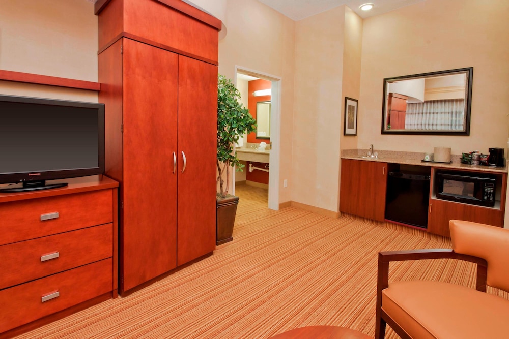 Courtyard by Marriott Amarillo West/Medical Center 17/60