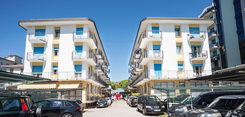 Hotel Azzorre Antille 1/53