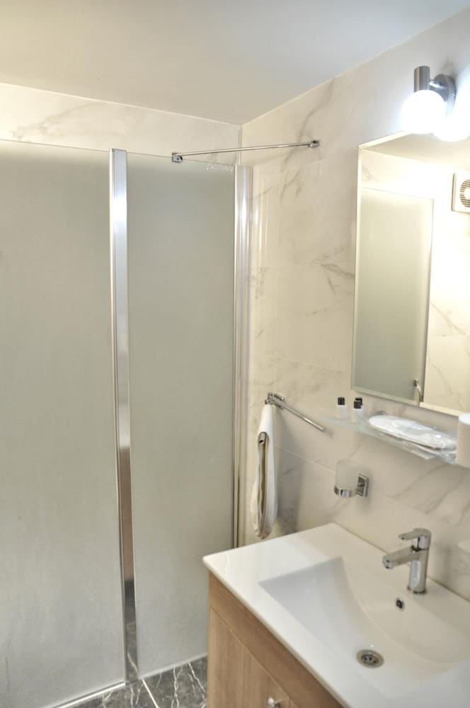 Hotel Davos 20/24