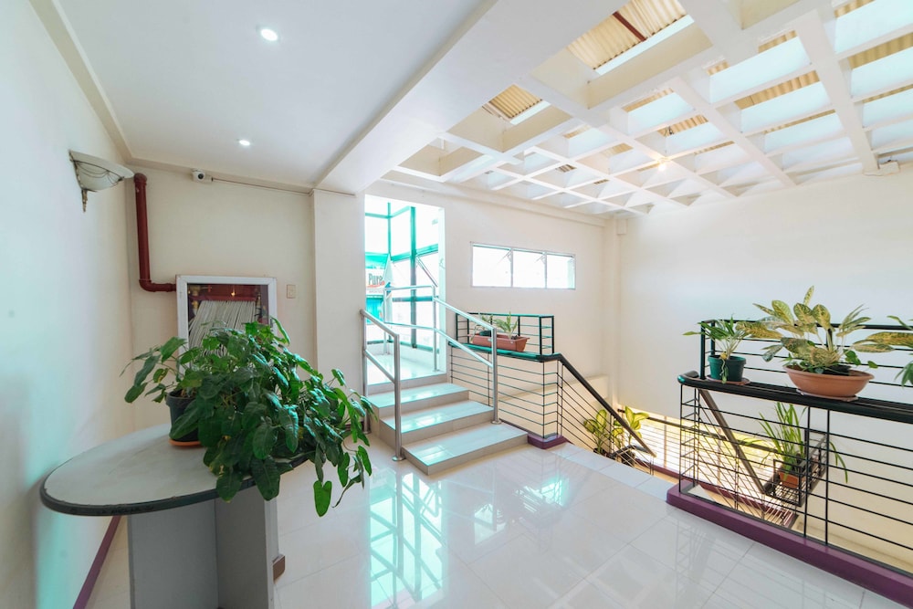 Reddoorz Plus Poblacion District Davao 25/32
