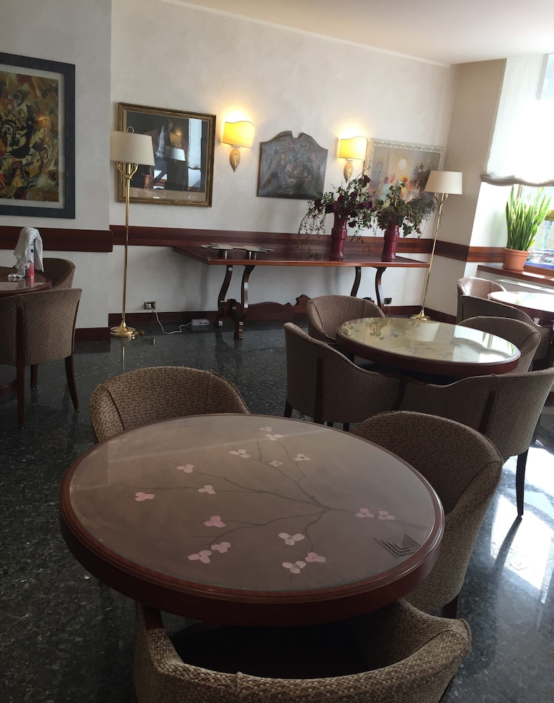 Hotel Bristol Milano 42/69