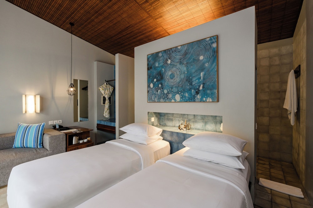 Hotel Komune and Beach Club Bali 22/71