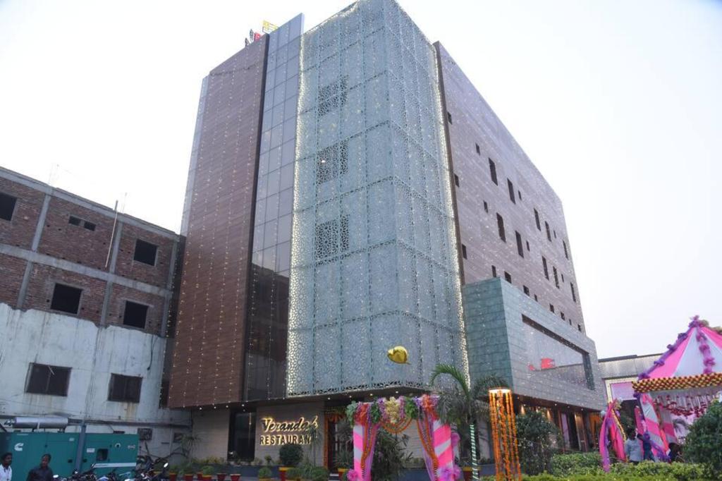 Mastiff Grand Regal Resort Arrah 9/42