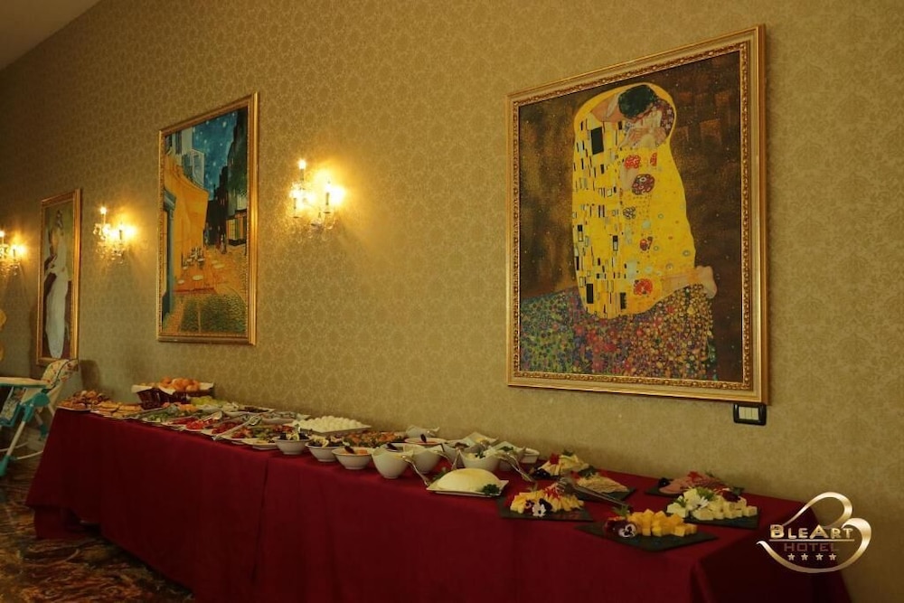Bleart Hotel 59/92