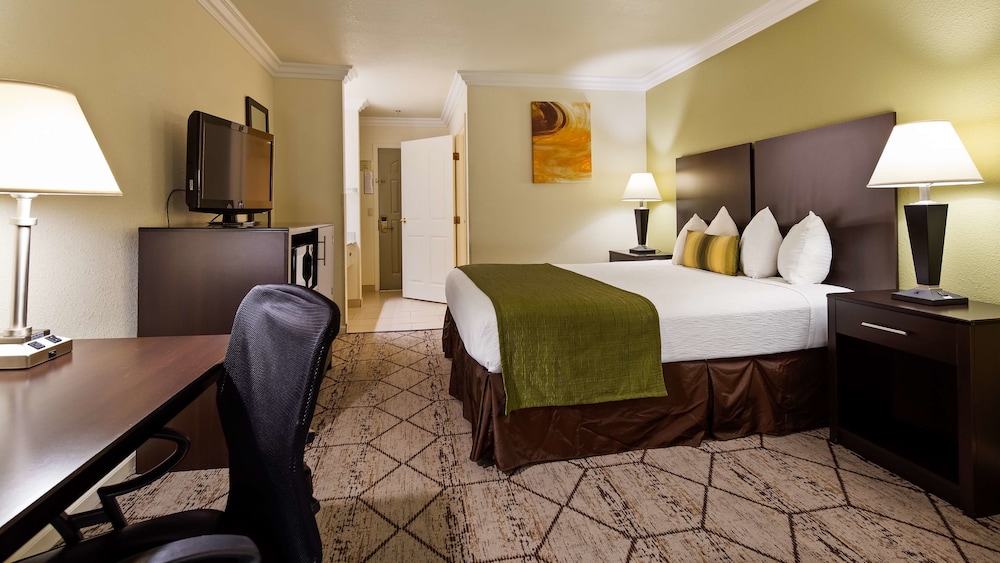Best Western Executive Inn Los Banos 10/33