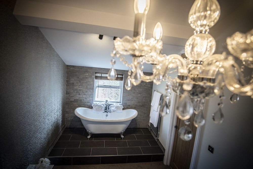 The George Wright Boutique Hotel, Bar & Restaurant 44/44