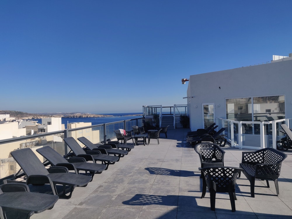 Primera Hotel 36/53
