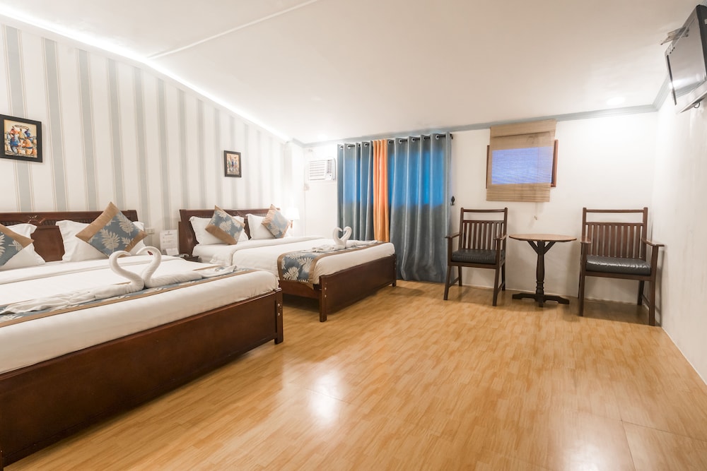 Royal Park Resort Hotel 23/51