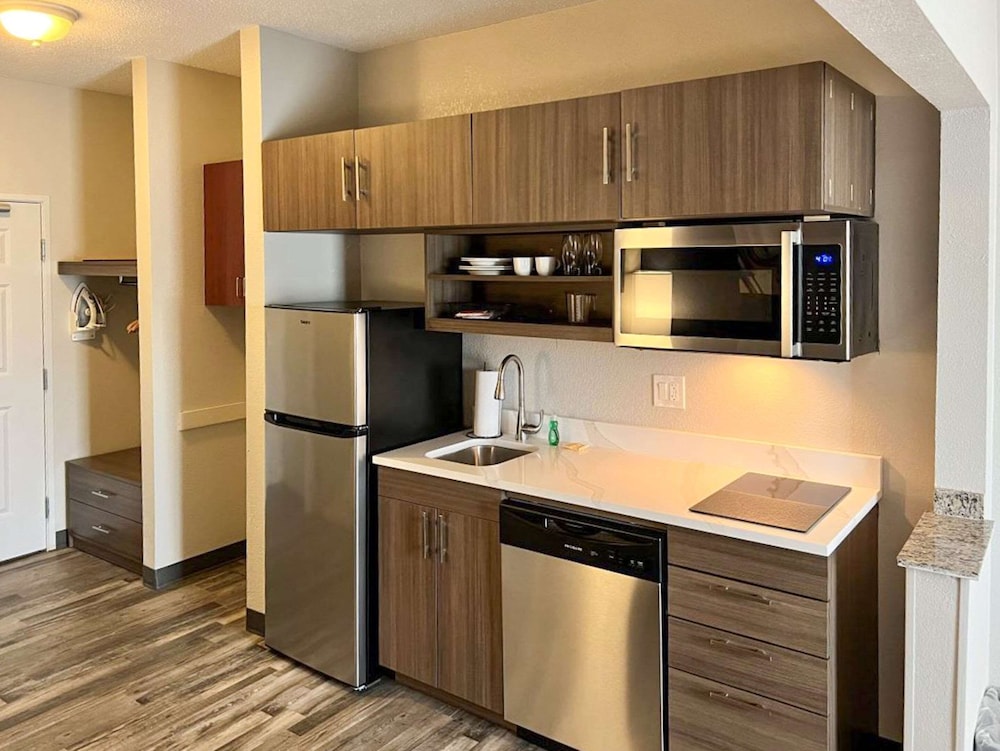 MainStay Suites Joliet I-80 43/47