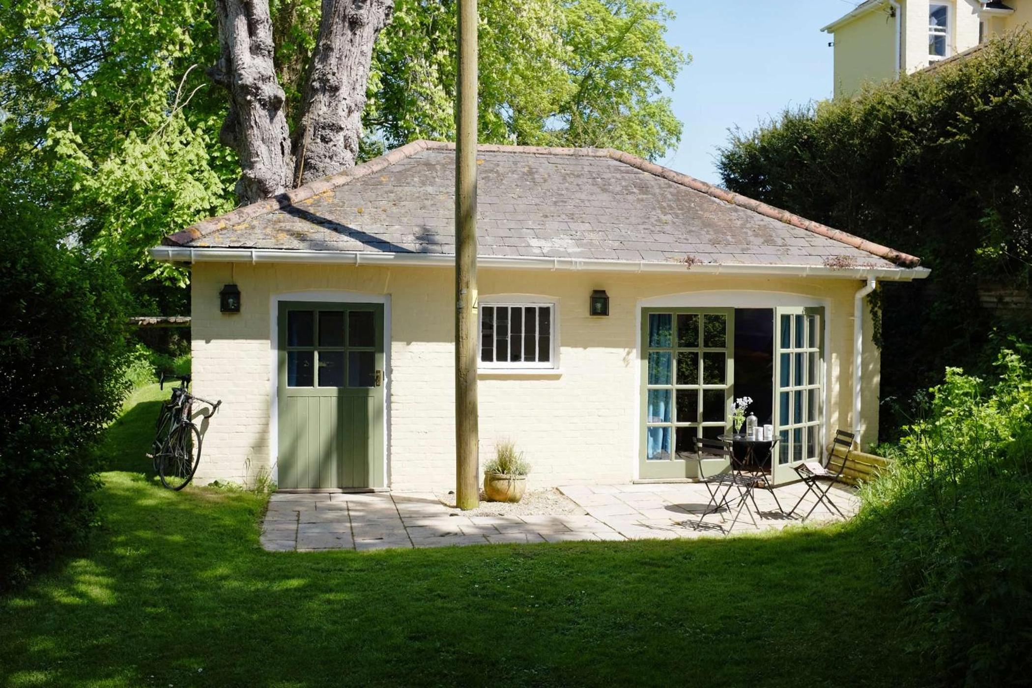 The Old Rectory Kettlebaston 1/18