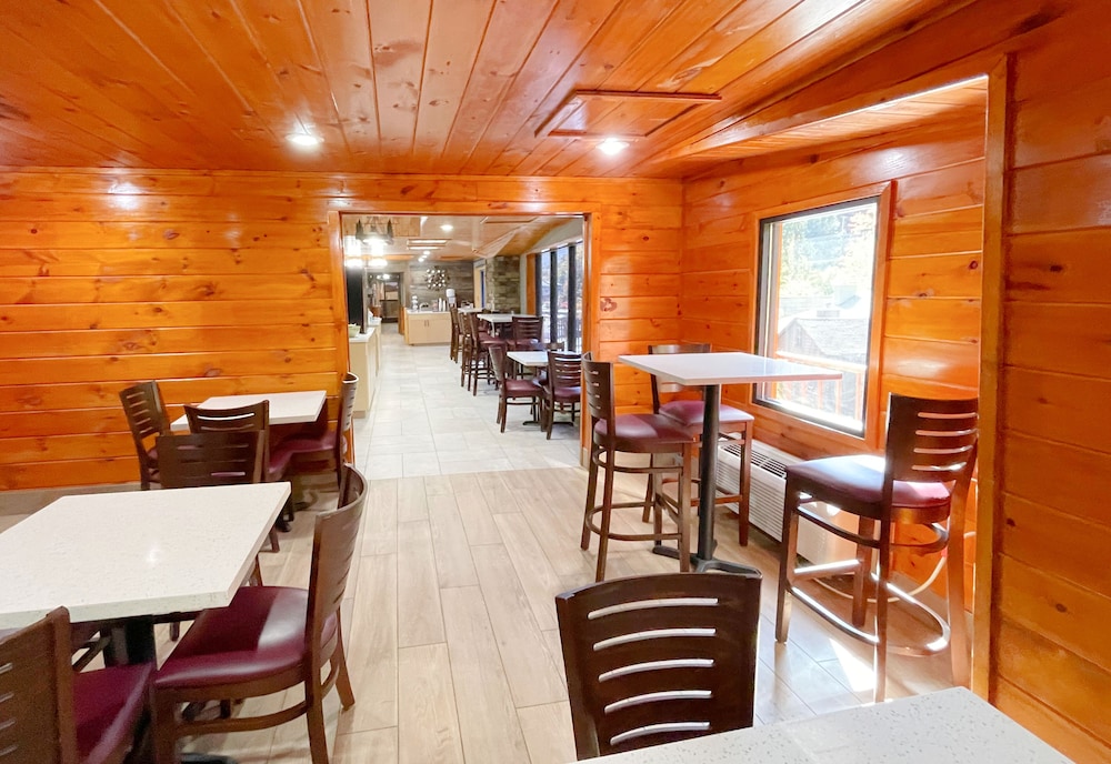 restaurant-cafeteria