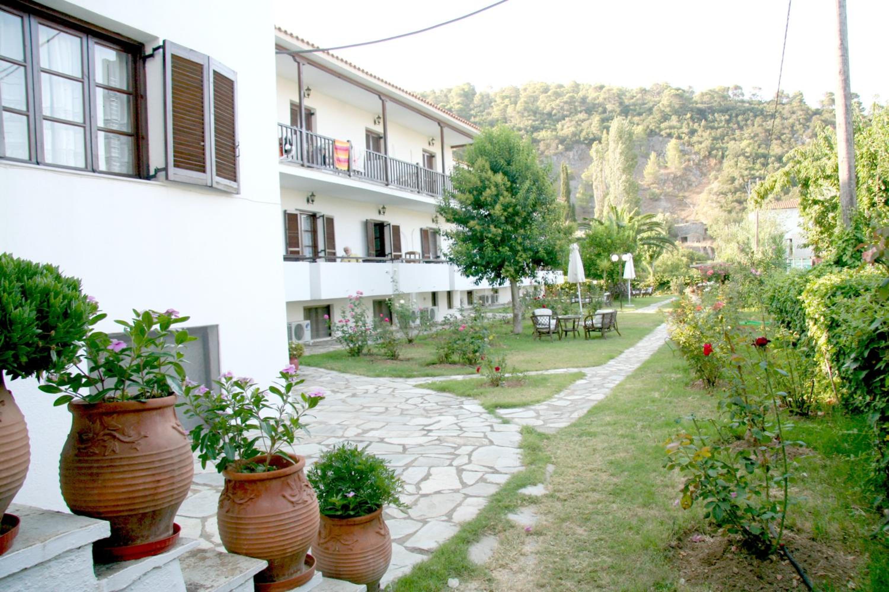 Afrodite Hotel 35/37