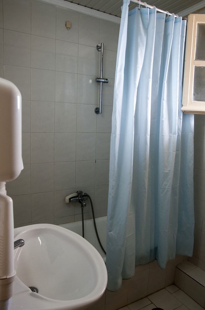 Apraos Bay 73/73