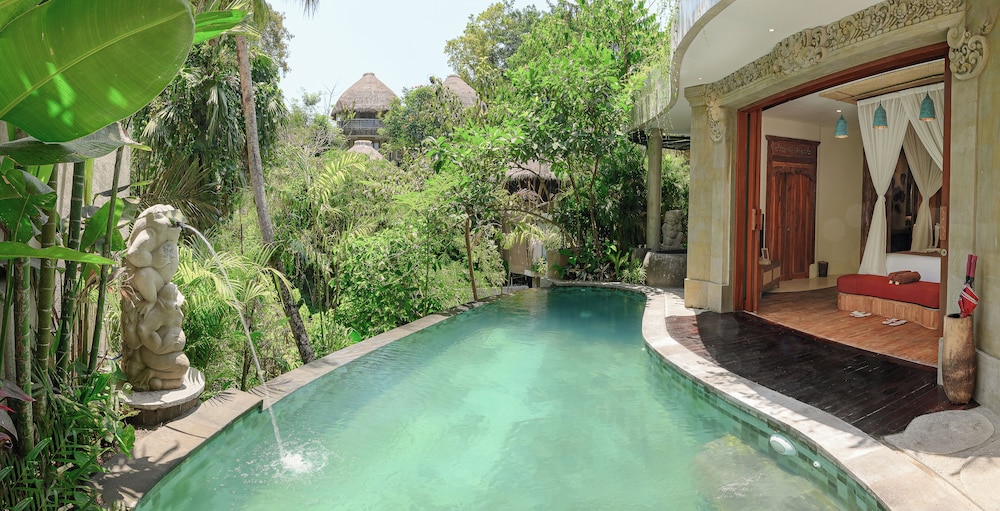 The Udaya Resort Spa 66/74