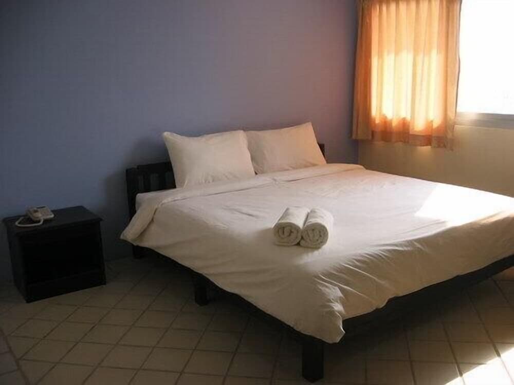 SUPERIOR, DOUBLE BED