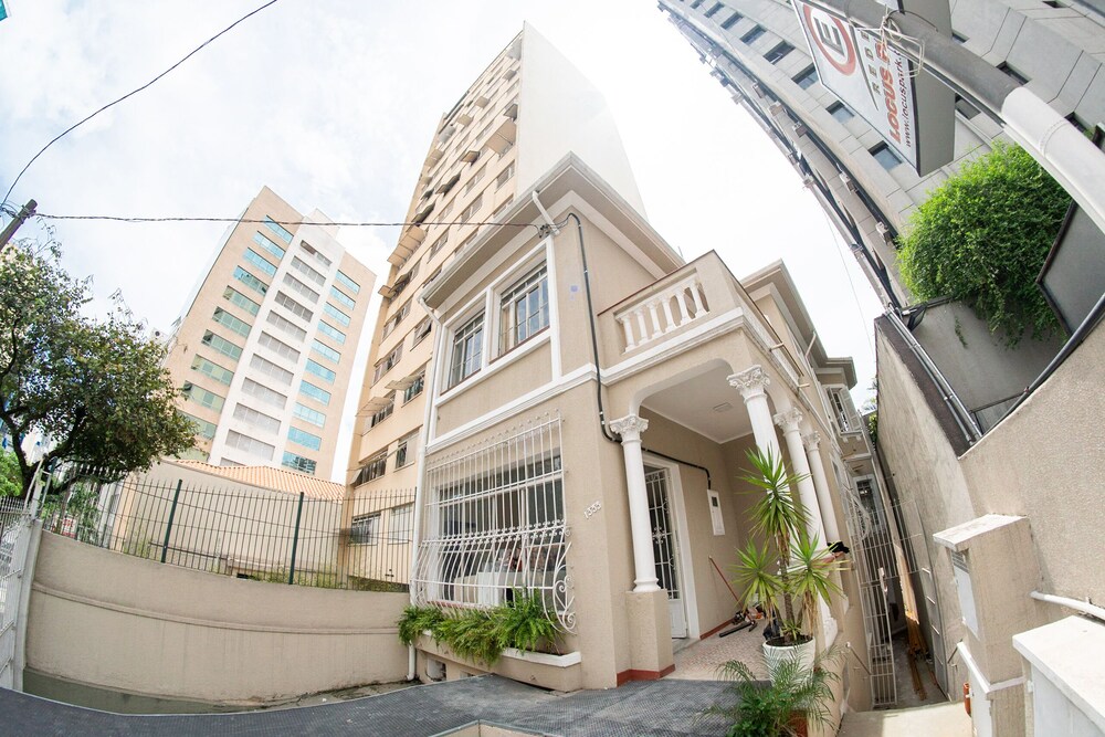 Quintal Hostel 1/40